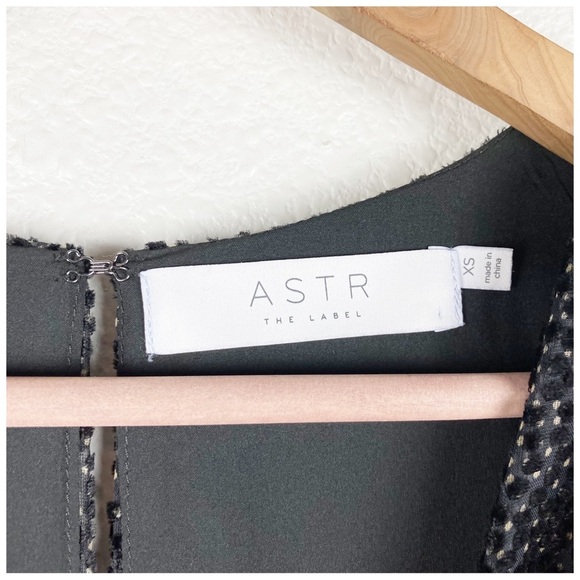 ASTR The Label‎ Label Florence Top in Black Velvet Dot Size XS - Picture 8 of 11